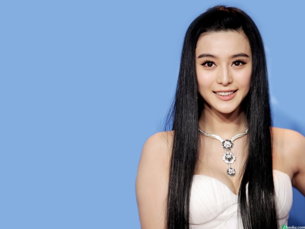 Top 10 Most Beautiful Chinese Actresses in 2015